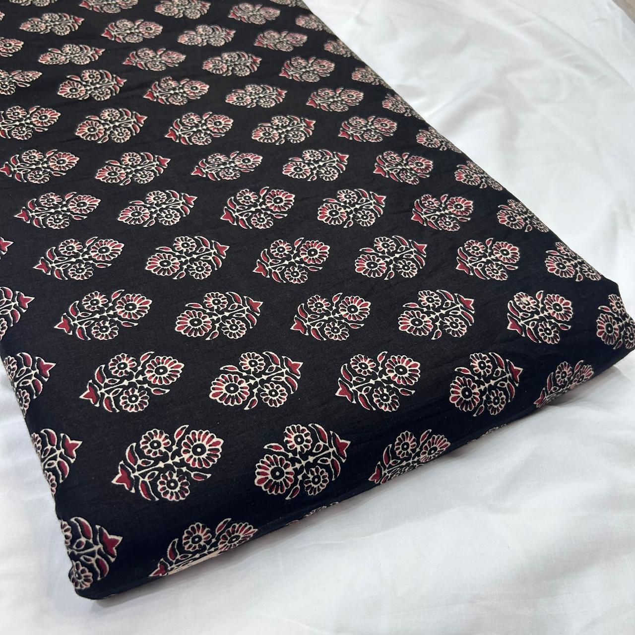 Cotton fabric bulk supplier